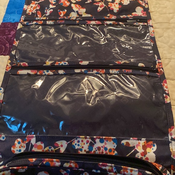 Vera Bradley cosmetic organizer - Picture 5 of 6